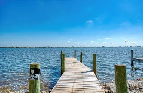 5075 N Beach Road Englewood FL 34223