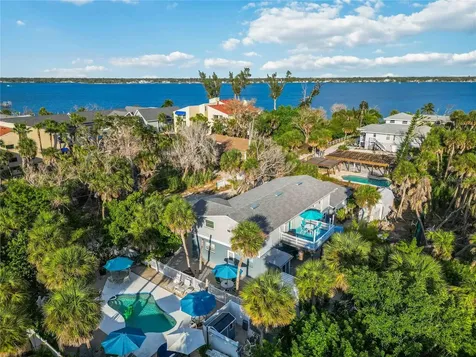 5075 N Beach Road Englewood FL 34223