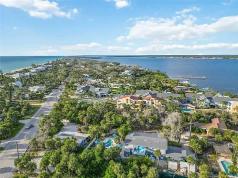 5075 N Beach Road Englewood FL 34223