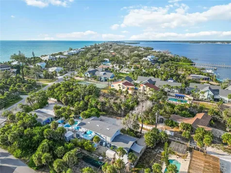 5075 N Beach Road Englewood FL 34223