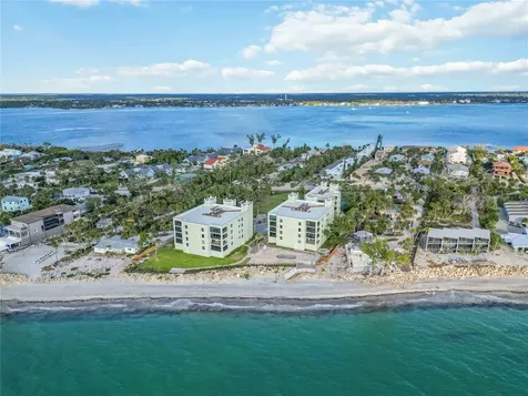 5075 N Beach Road Englewood FL 34223
