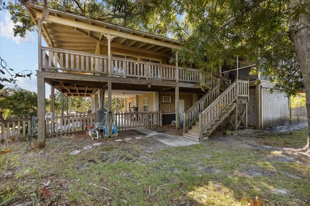 16791 Sandra Street Cedar Key FL 32625