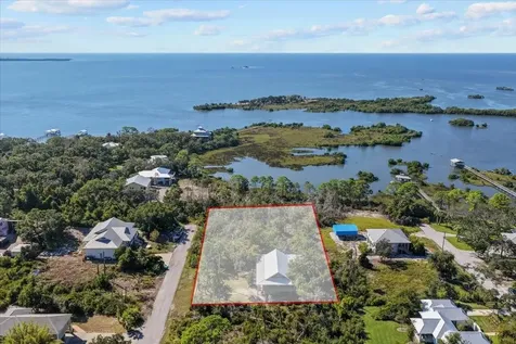 16791 Sandra Street Cedar Key FL 32625