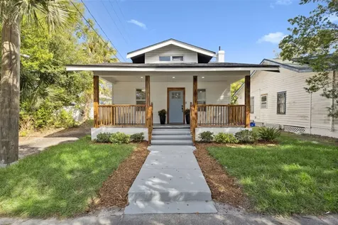 109 S Holly Avenue Sanford FL 32771