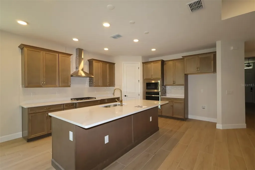3326 Wolf Lake Avenue Apopka FL 32712