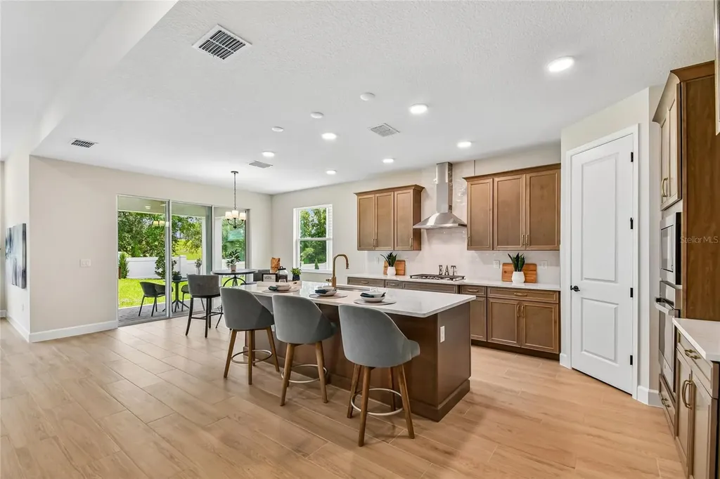 3326 Wolf Lake Avenue Apopka FL 32712