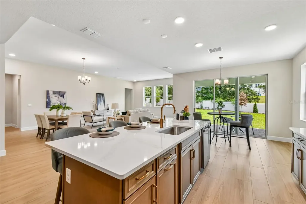 3326 Wolf Lake Avenue Apopka FL 32712