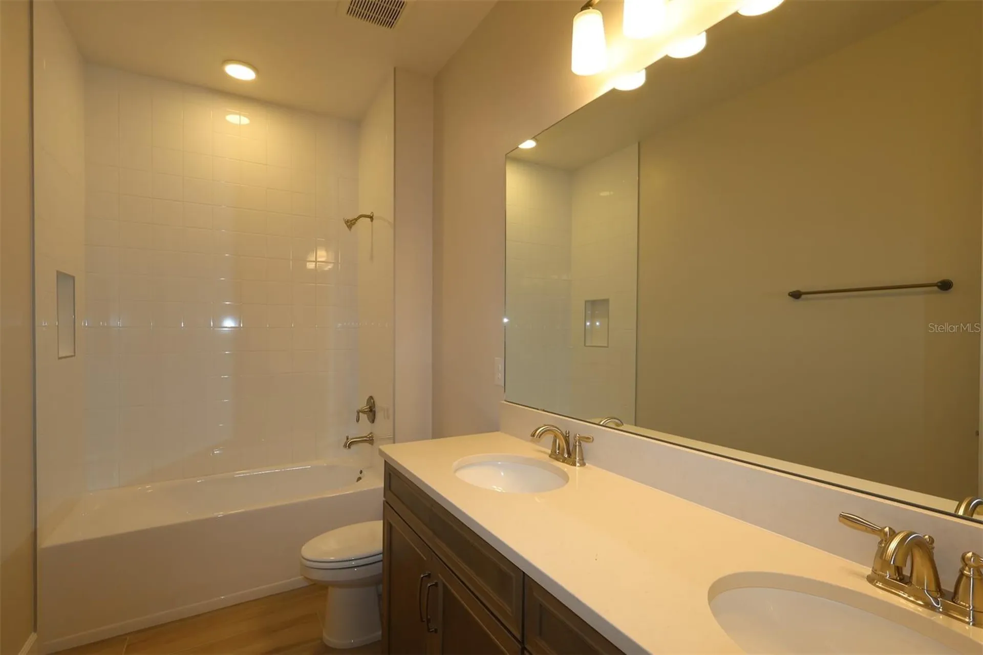 3326 Wolf Lake Avenue Apopka FL 32712