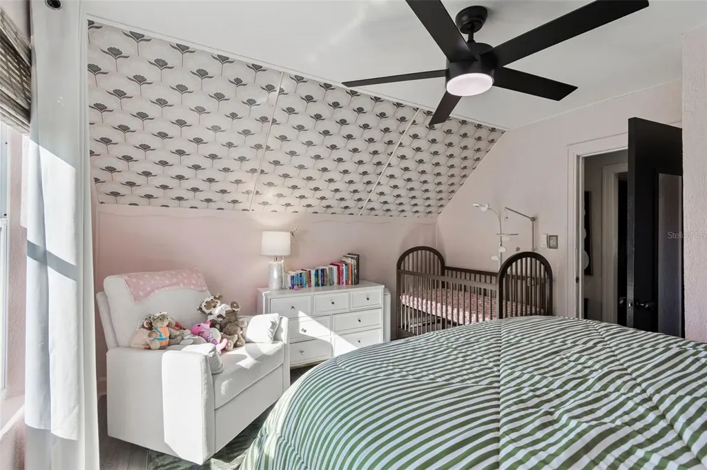 3330 8th Avenue N St Petersburg FL 33713