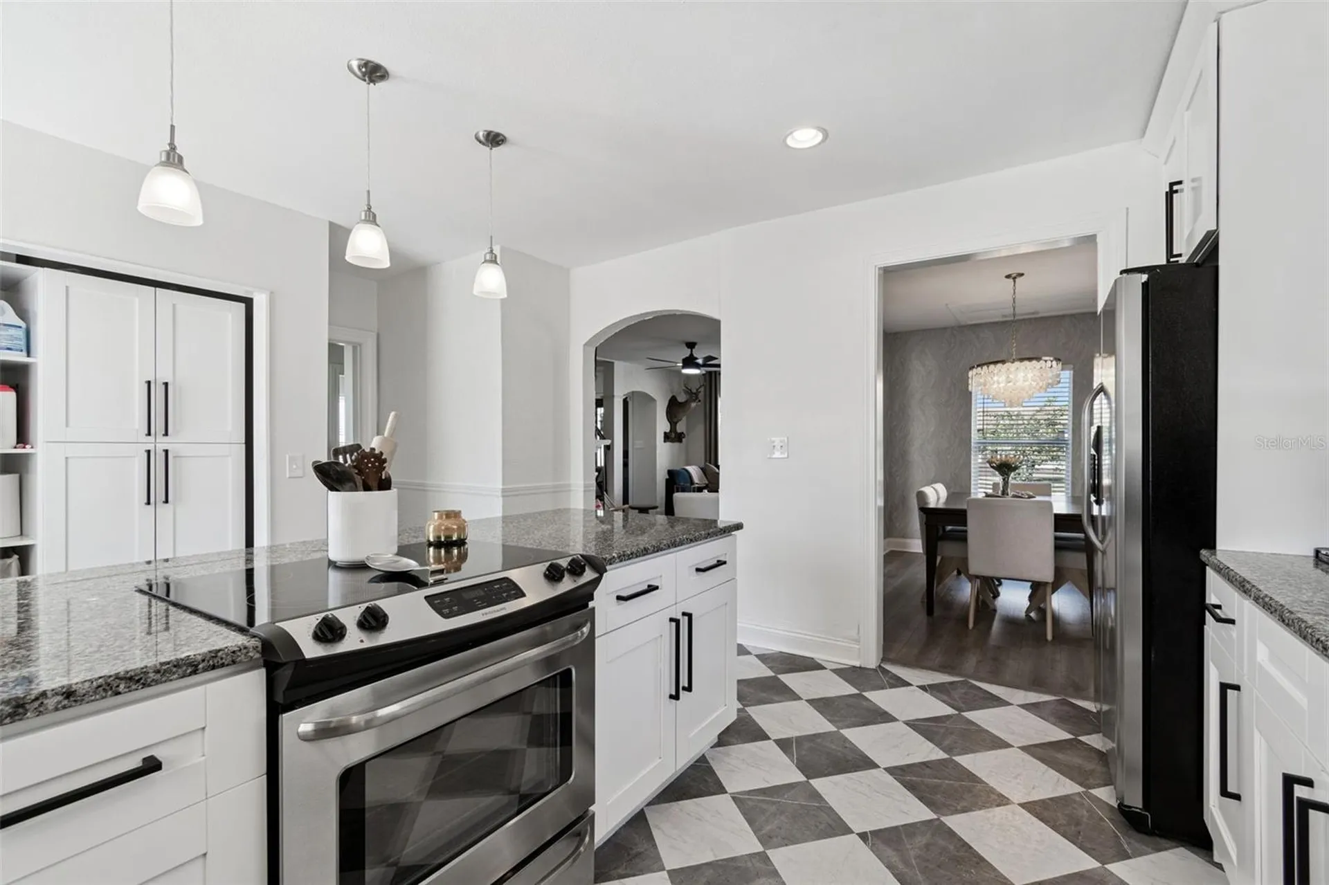 3330 8th Avenue N St Petersburg FL 33713
