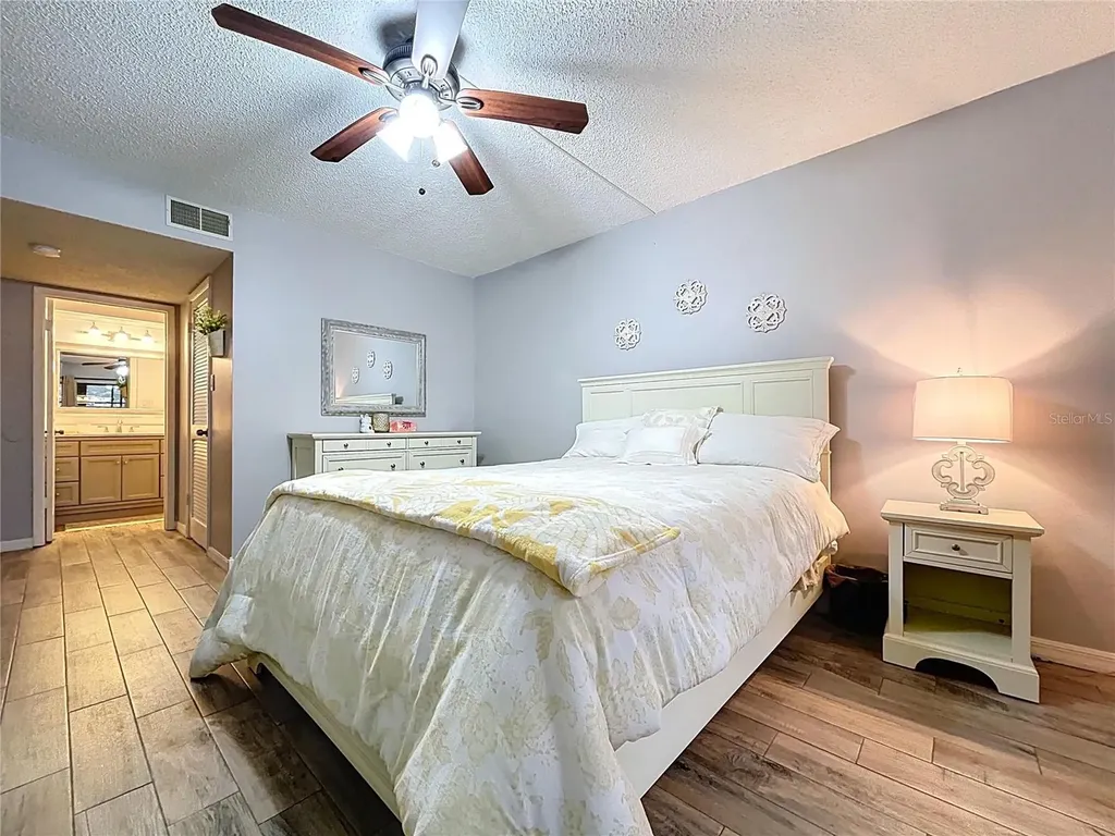 2587 Countryside Boulevard Clearwater FL 33761