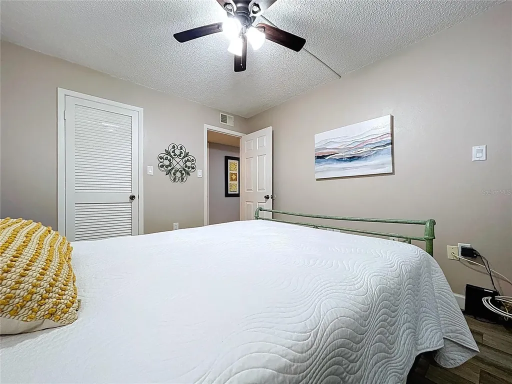 2587 Countryside Boulevard Clearwater FL 33761