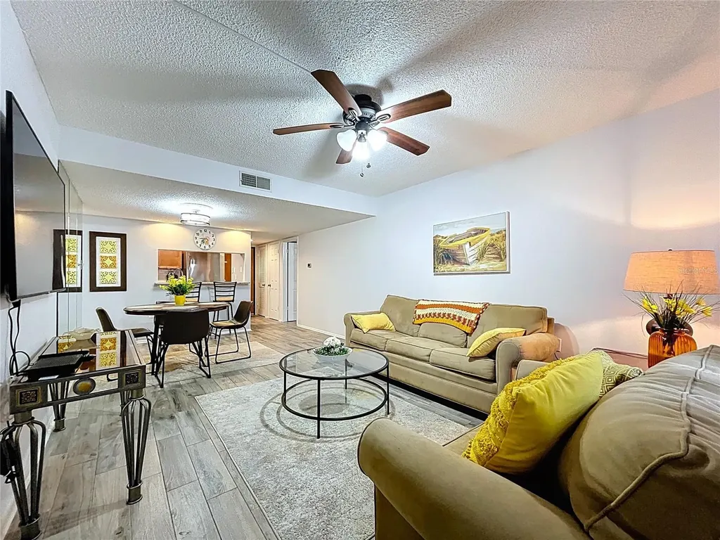 2587 Countryside Boulevard Clearwater FL 33761