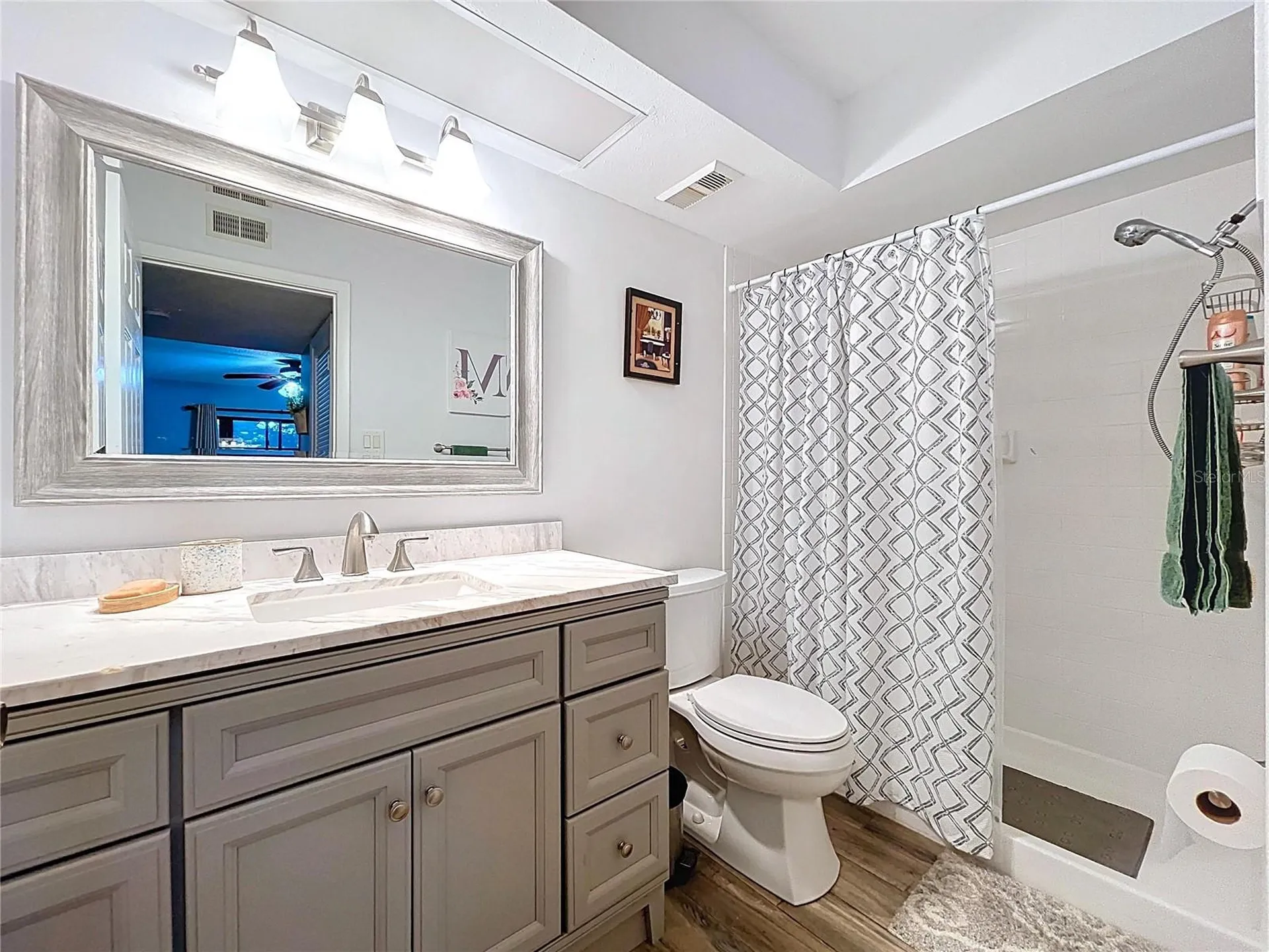 2587 Countryside Boulevard Clearwater FL 33761