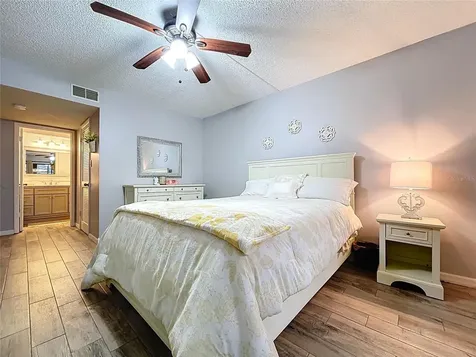 2587 Countryside Boulevard Clearwater FL 33761