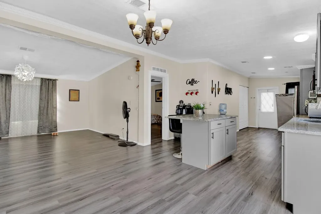 231 Water Oak Lane Davenport FL 33837