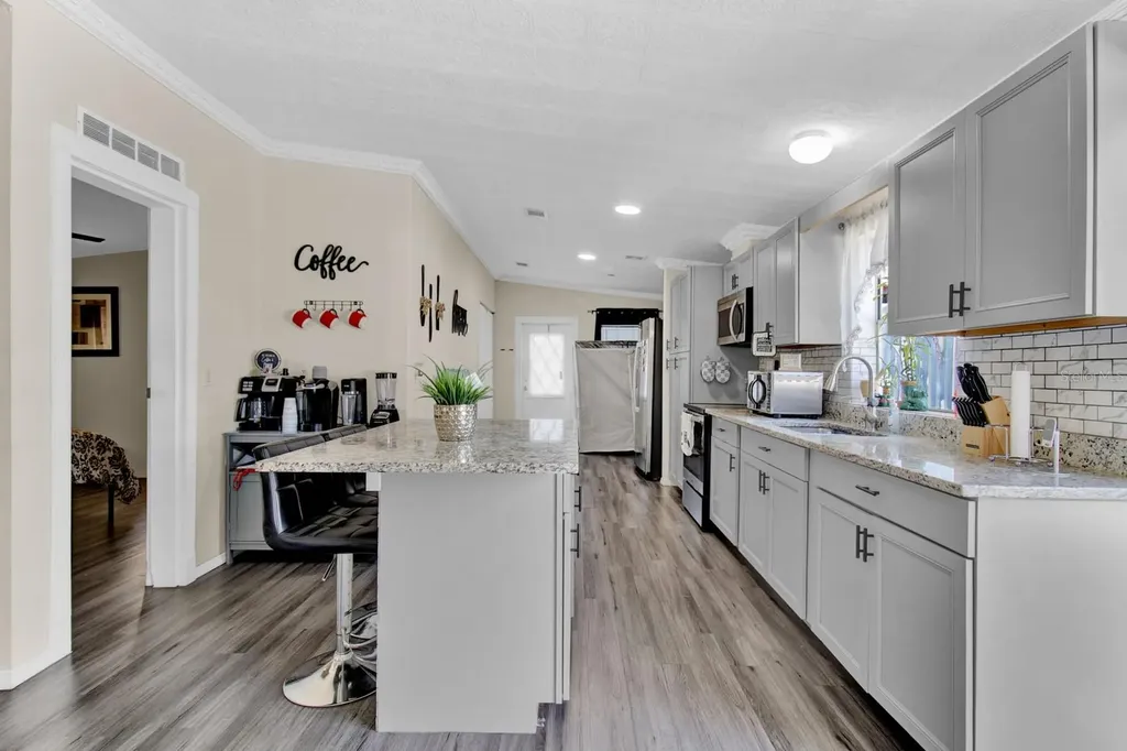 231 Water Oak Lane Davenport FL 33837