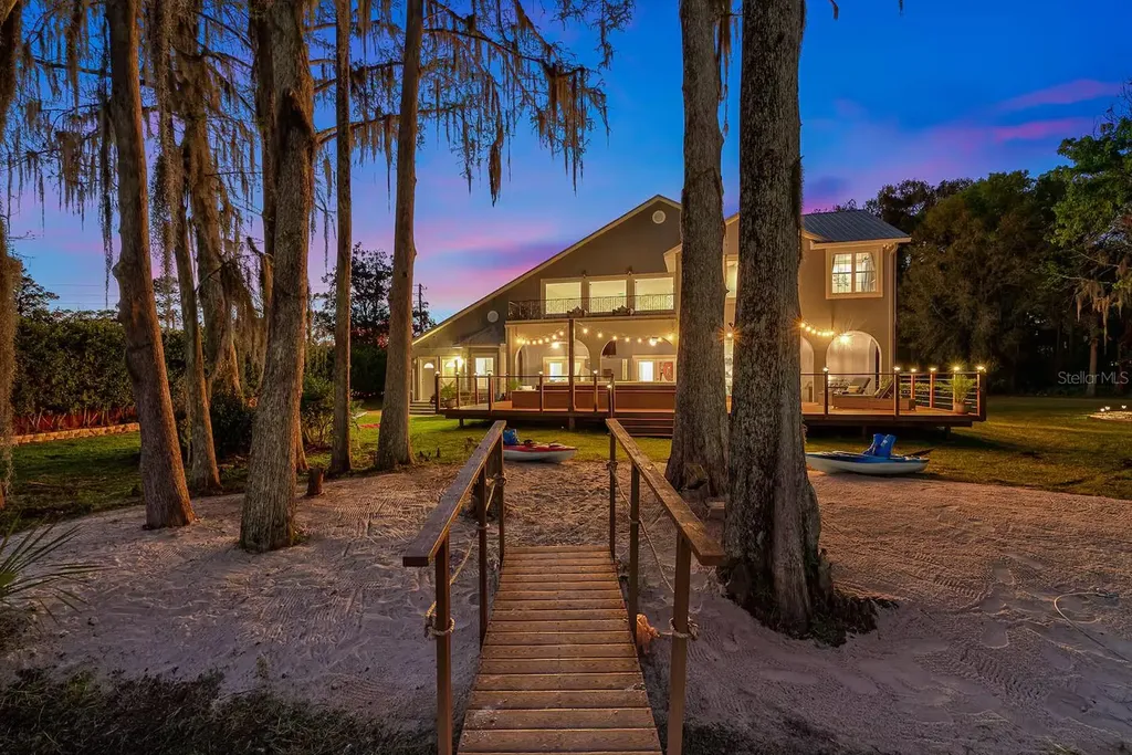 151 Lakeside Drive Sanford FL 32773