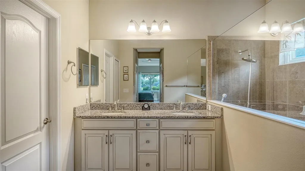 1121 Thornbury Drive Parrish FL 34219