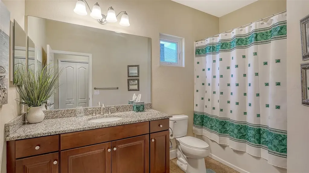 1121 Thornbury Drive Parrish FL 34219