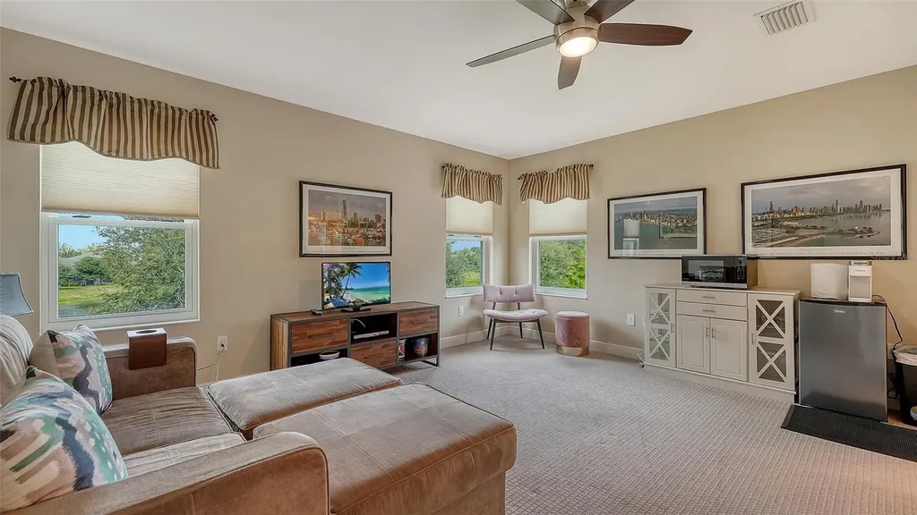 1121 Thornbury Drive Parrish FL 34219
