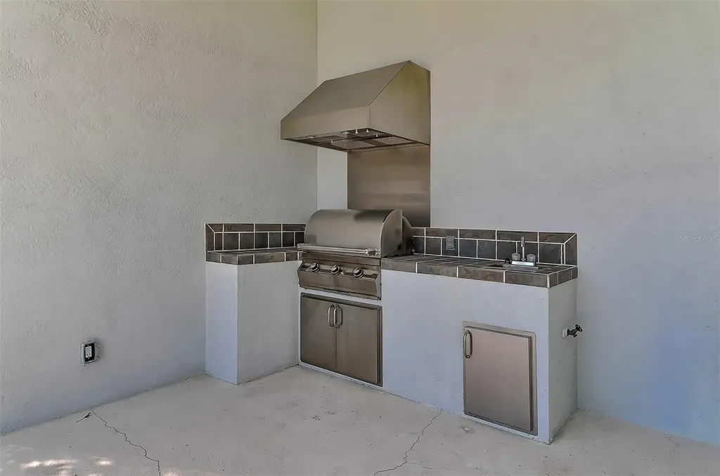 1121 Thornbury Drive Parrish FL 34219