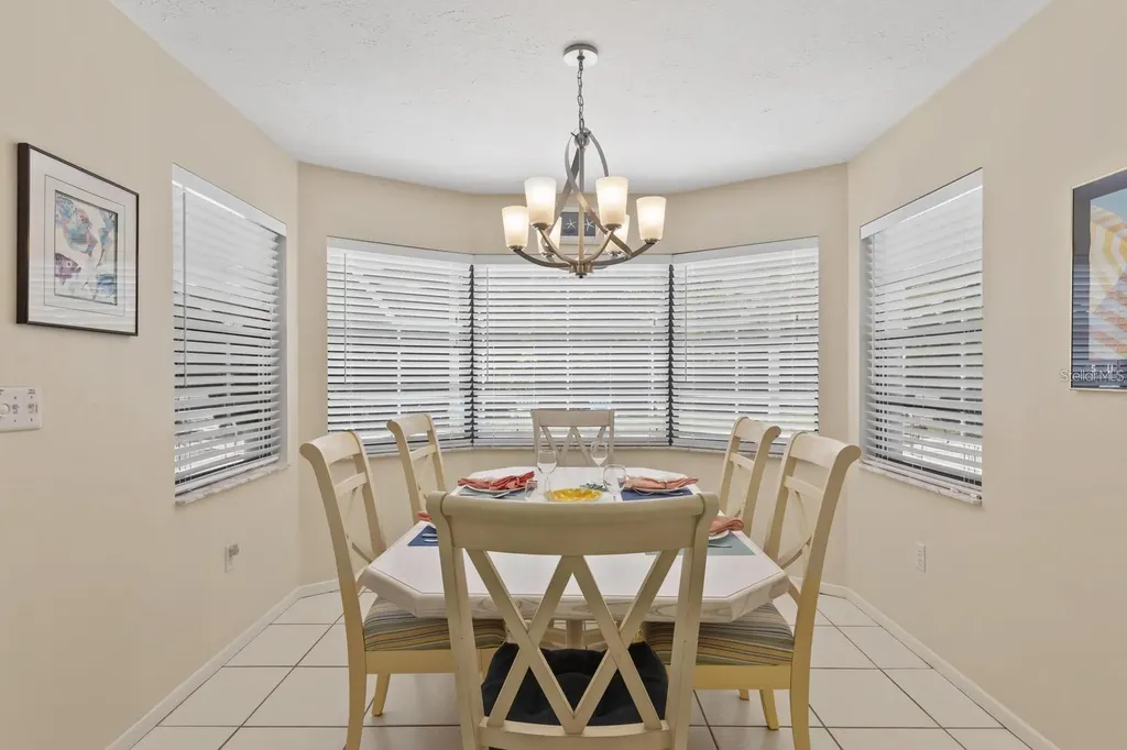 1895 Buccaneer Circle Sarasota FL 34231