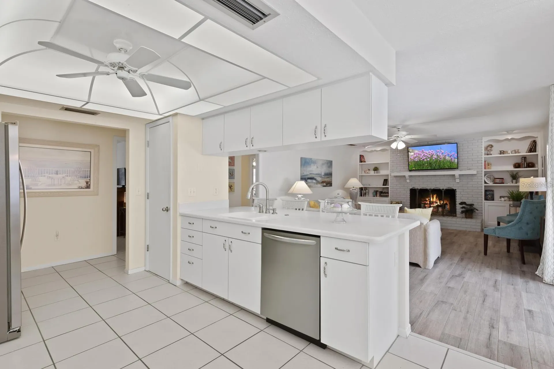 1895 Buccaneer Circle Sarasota FL 34231