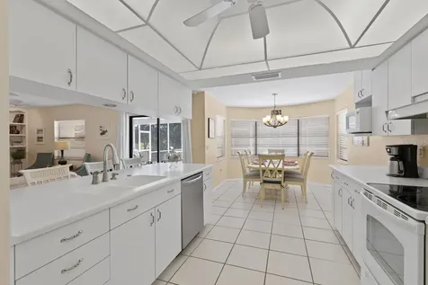 1895 Buccaneer Circle Sarasota FL 34231