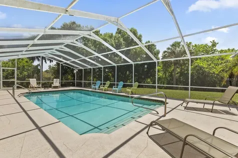 1895 Buccaneer Circle Sarasota FL 34231