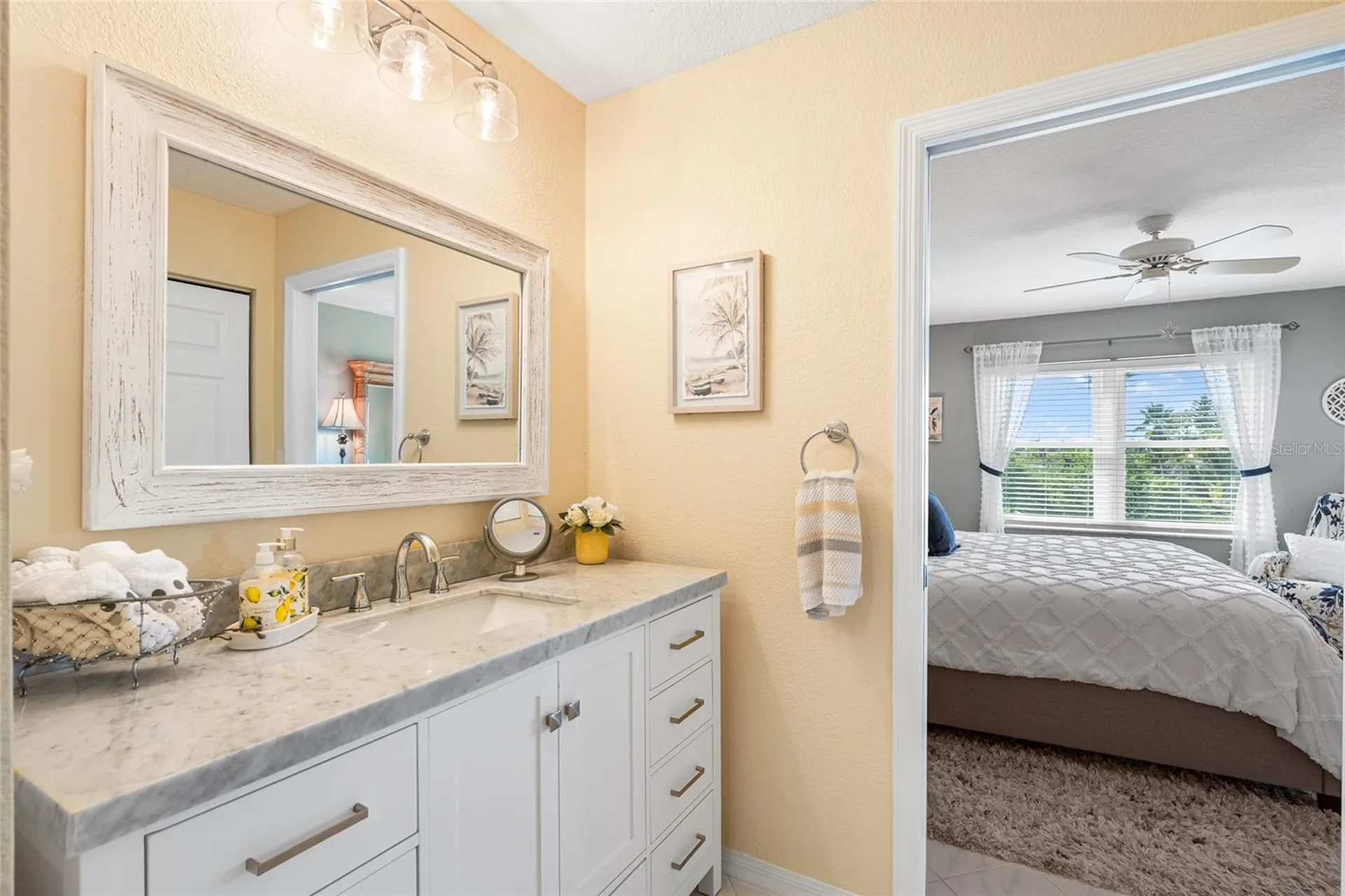 5725 Greenwood Avenue North Port FL 34287