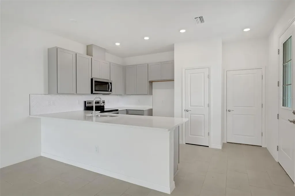 31792 Kestrel Calling Drive San Antonio FL 33576