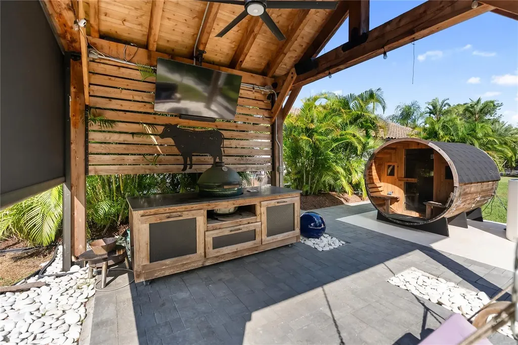 18702 69th Avenue E Bradenton FL 34211