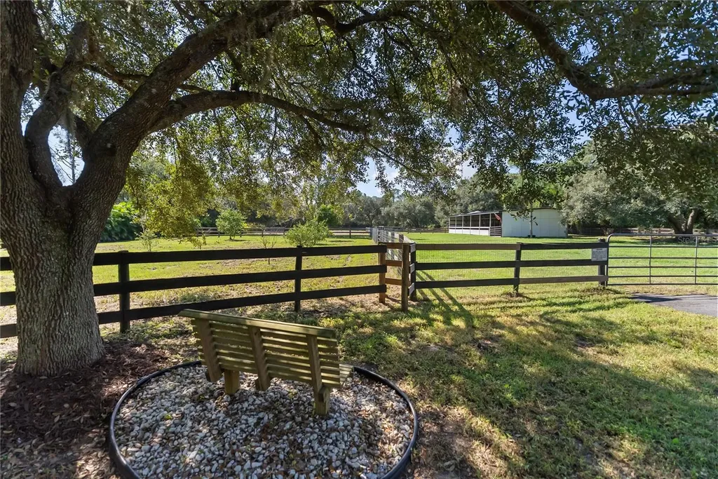 18702 69th Avenue E Bradenton FL 34211