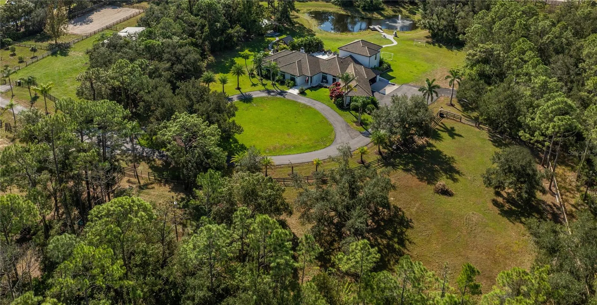 18702 69th Avenue E Bradenton FL 34211