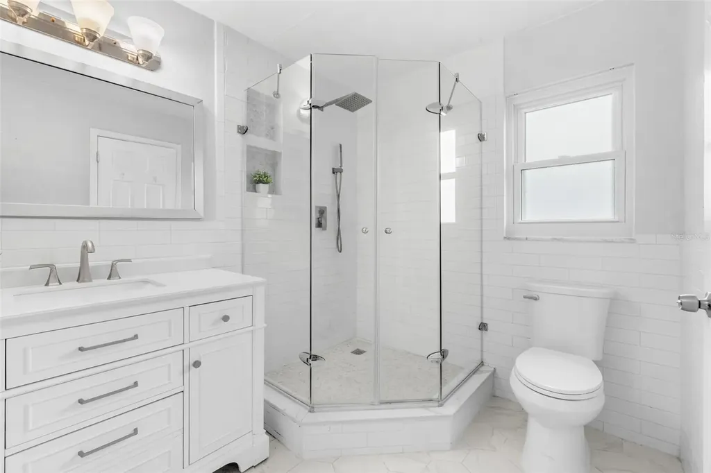3159 61st Lane N St Petersburg FL 33710