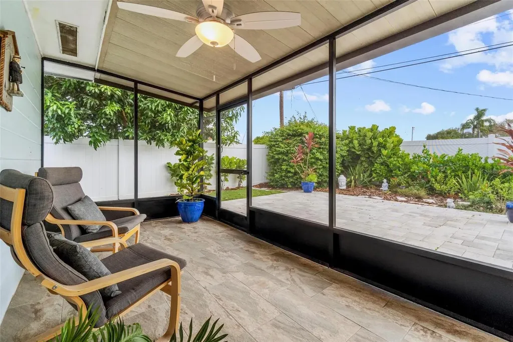 3159 61st Lane N St Petersburg FL 33710