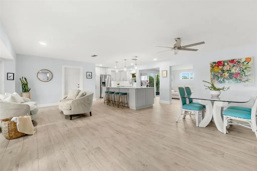 3159 61st Lane N St Petersburg FL 33710