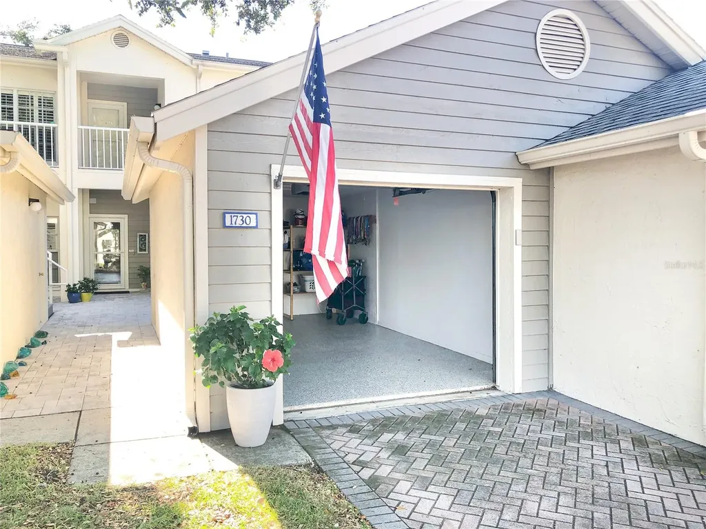 11300 Harbor Way Largo FL 33774