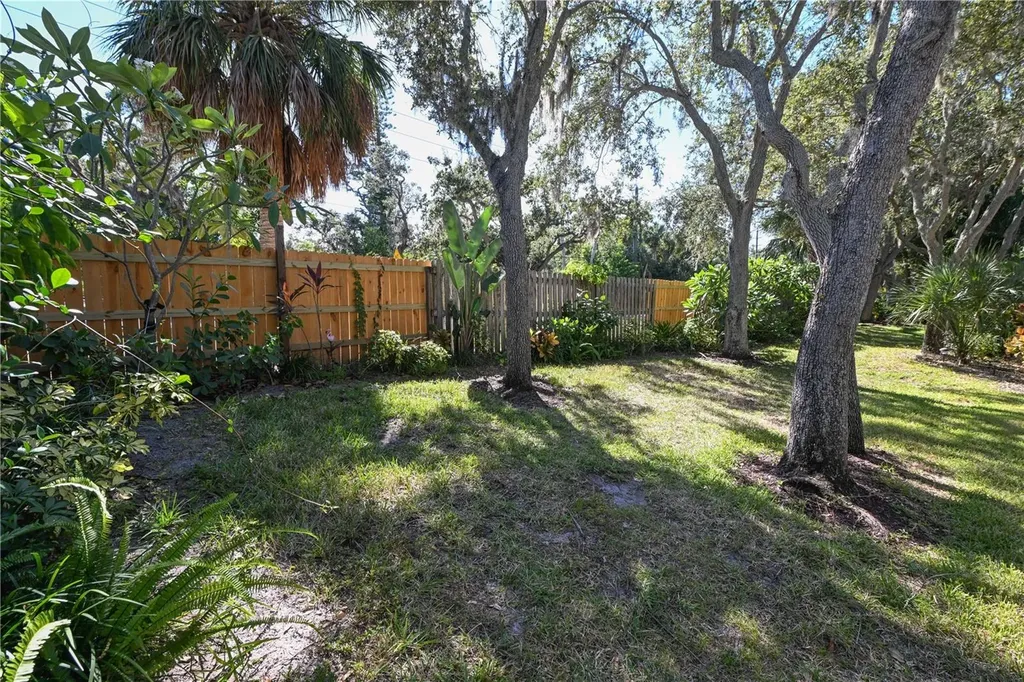 11300 Harbor Way Largo FL 33774