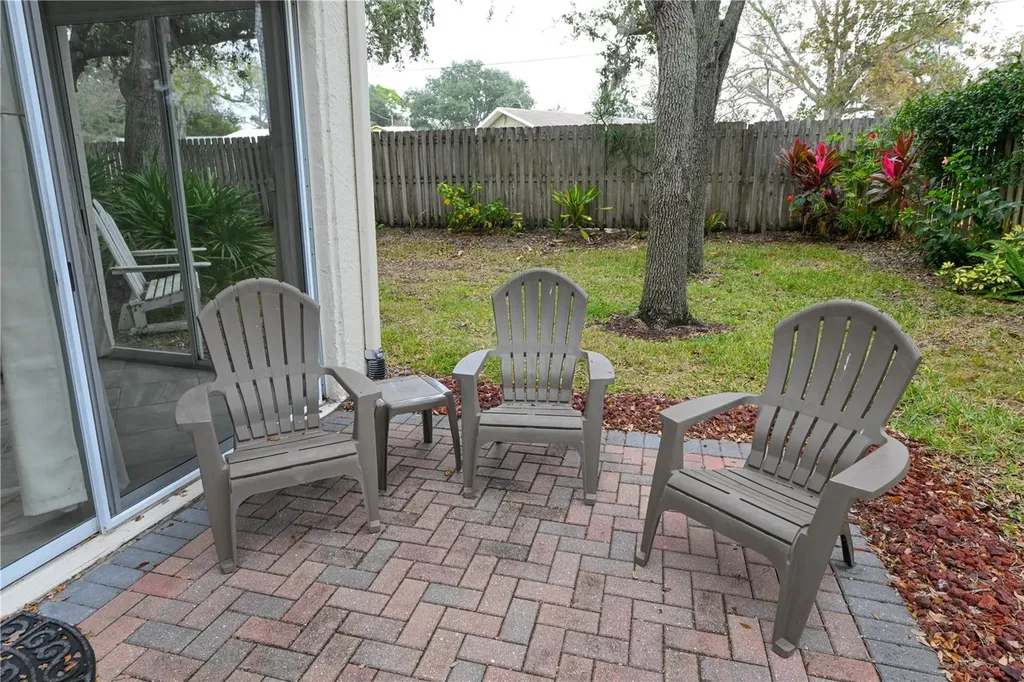11300 Harbor Way Largo FL 33774