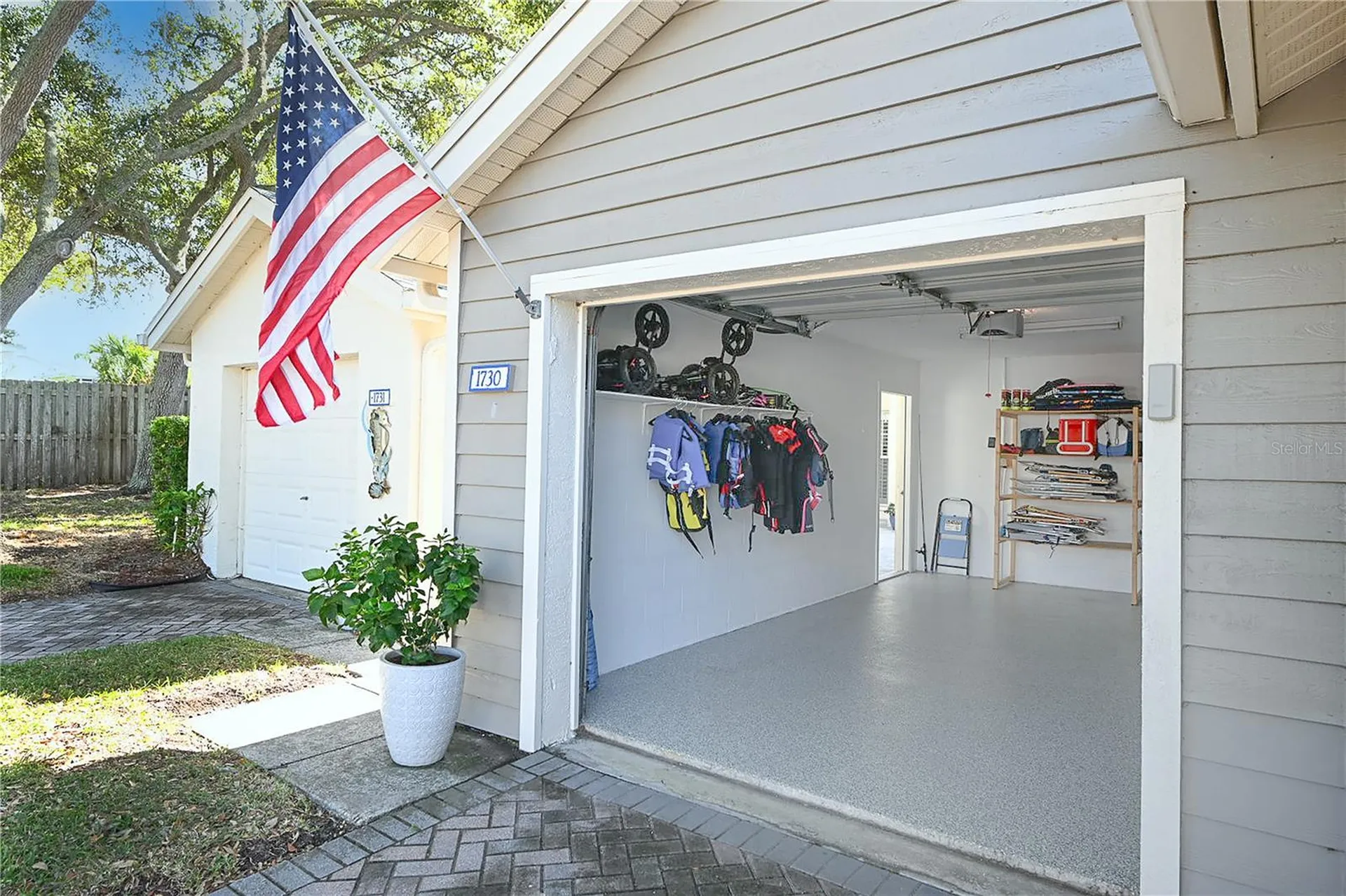 11300 Harbor Way Largo FL 33774