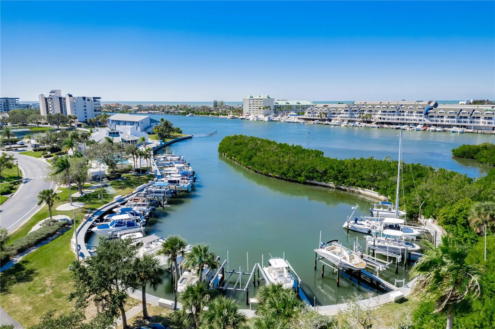 11300 Harbor Way Largo FL 33774