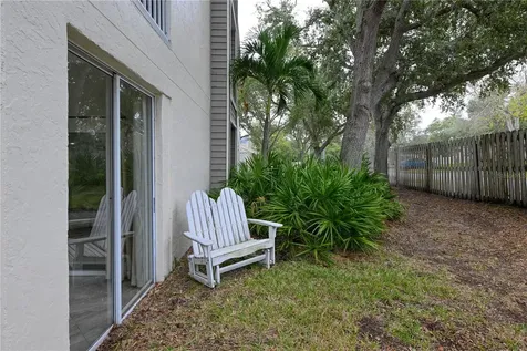 11300 Harbor Way Largo FL 33774