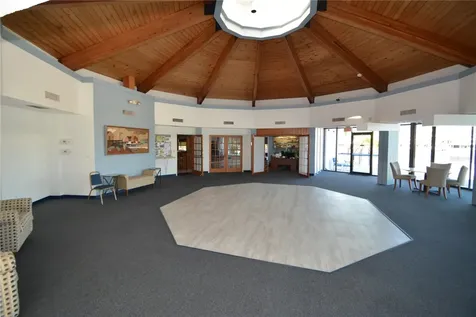 11300 Harbor Way Largo FL 33774
