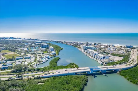 11300 Harbor Way Largo FL 33774
