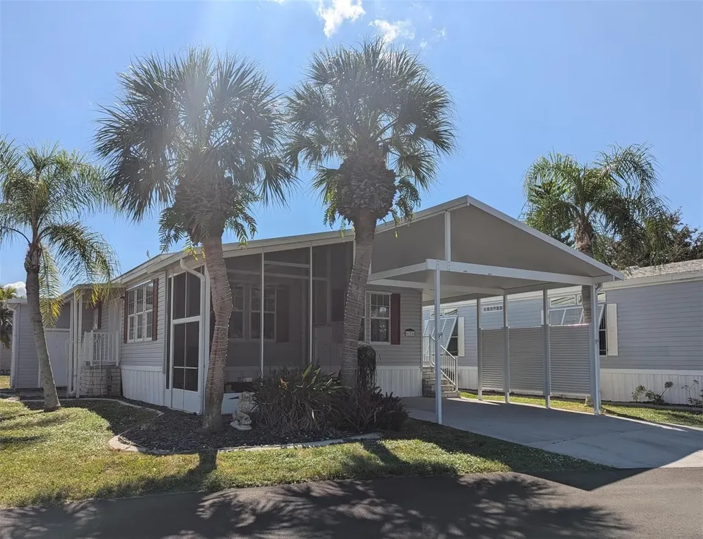 2100 Kings Highway Port Charlotte FL 33980