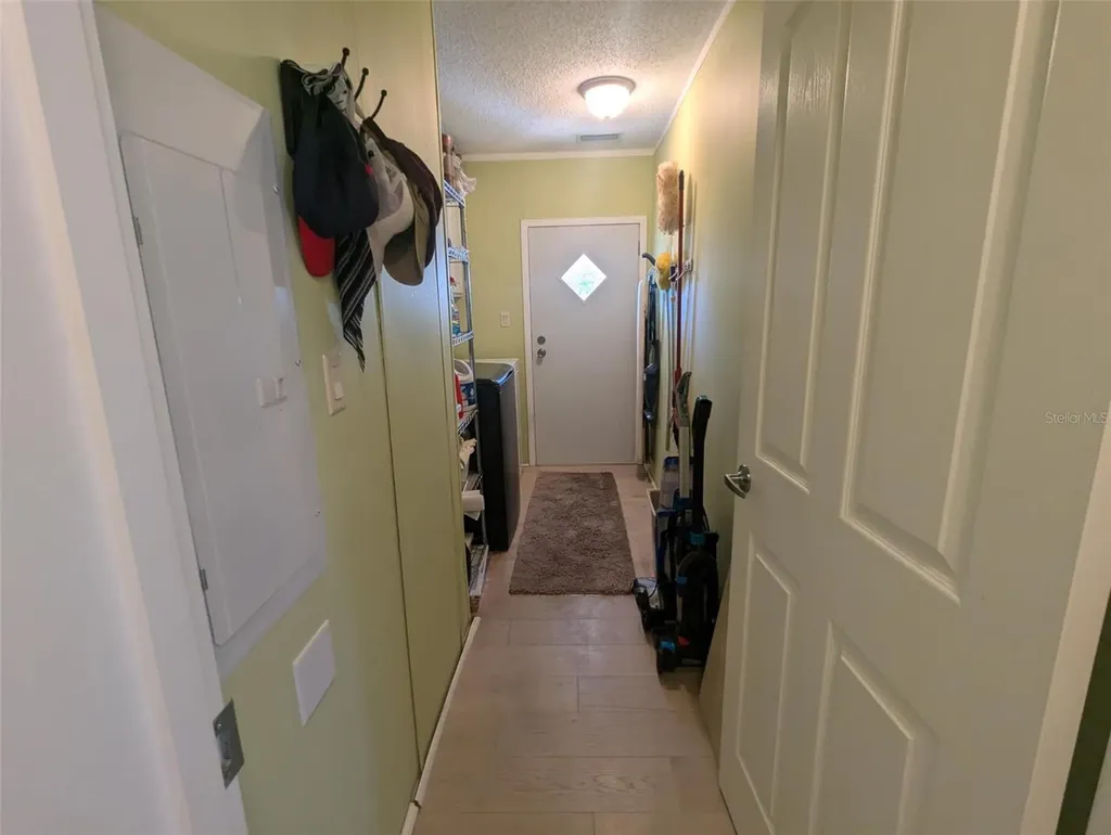 2100 Kings Highway Port Charlotte FL 33980