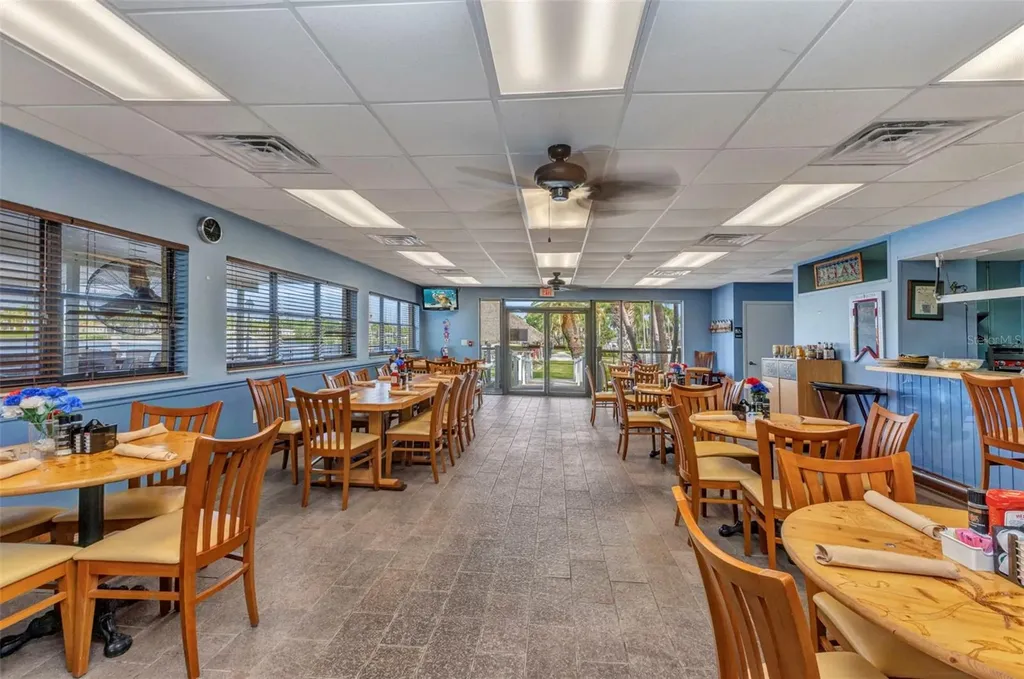 2100 Kings Highway Port Charlotte FL 33980