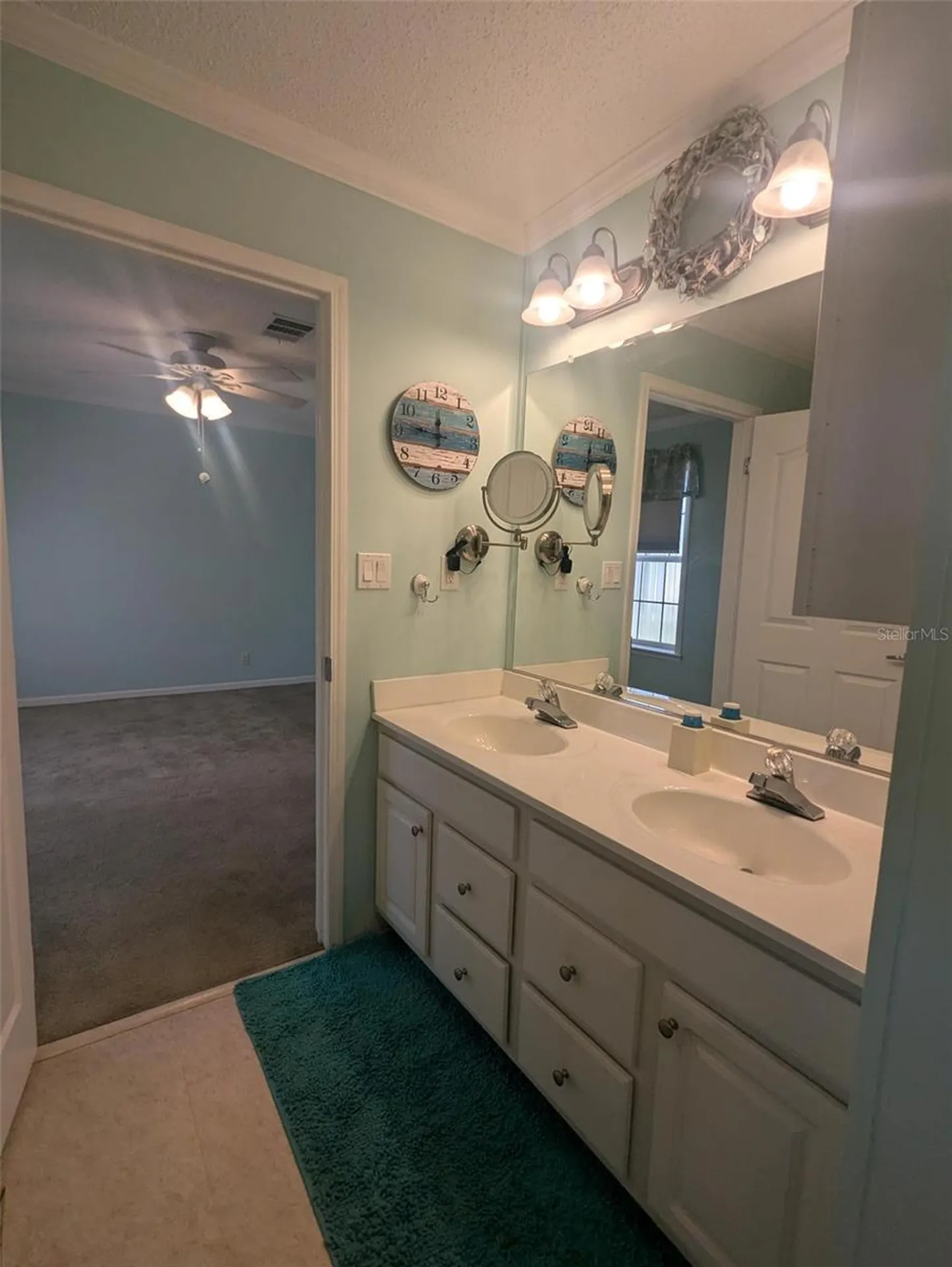 2100 Kings Highway Port Charlotte FL 33980